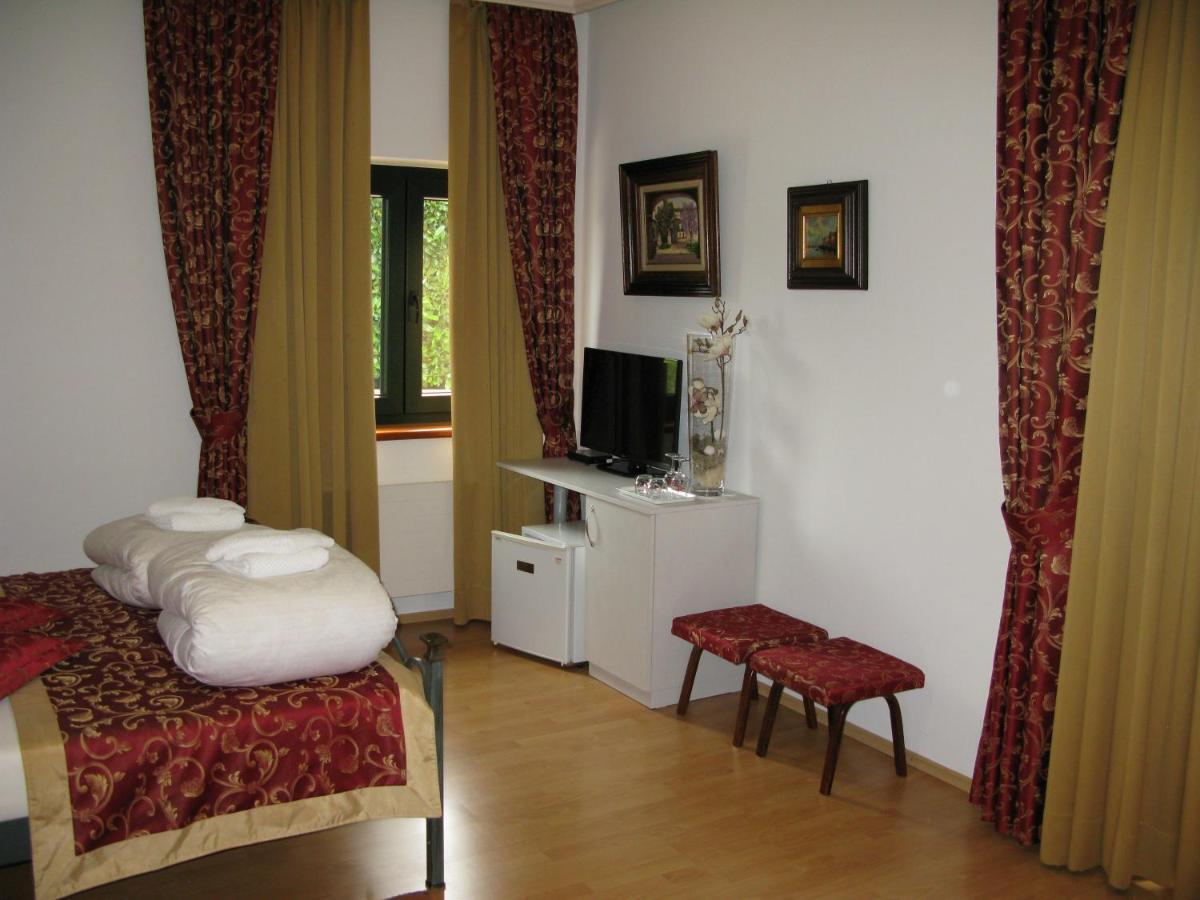 Bed And Breakfast Villa Iris Mošćenička Draga Екстериор снимка