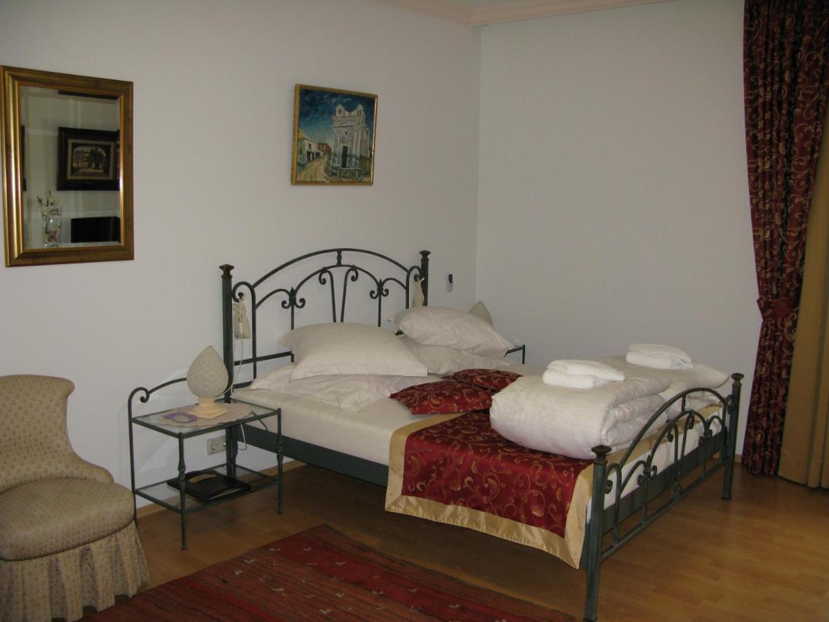 Bed And Breakfast Villa Iris Mošćenička Draga Екстериор снимка