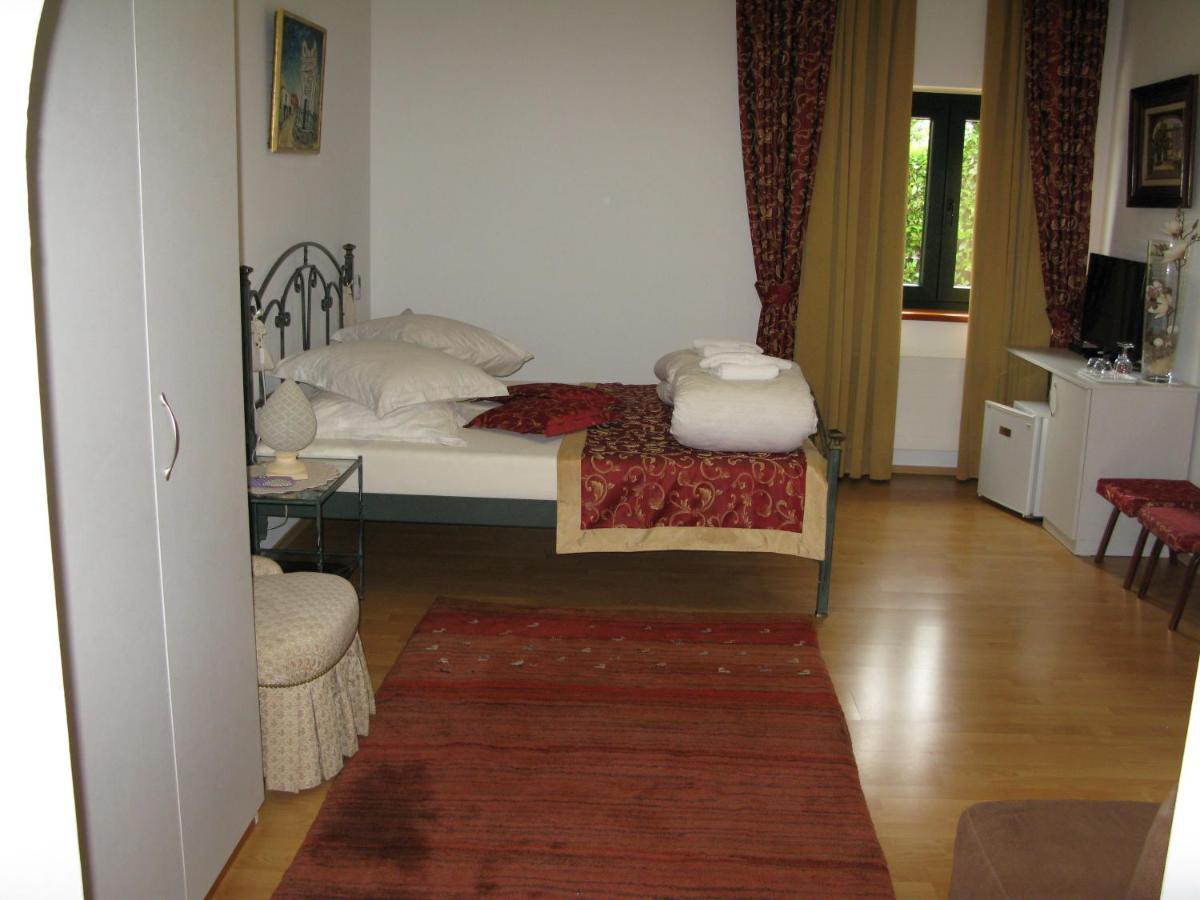 Bed And Breakfast Villa Iris Mošćenička Draga Екстериор снимка