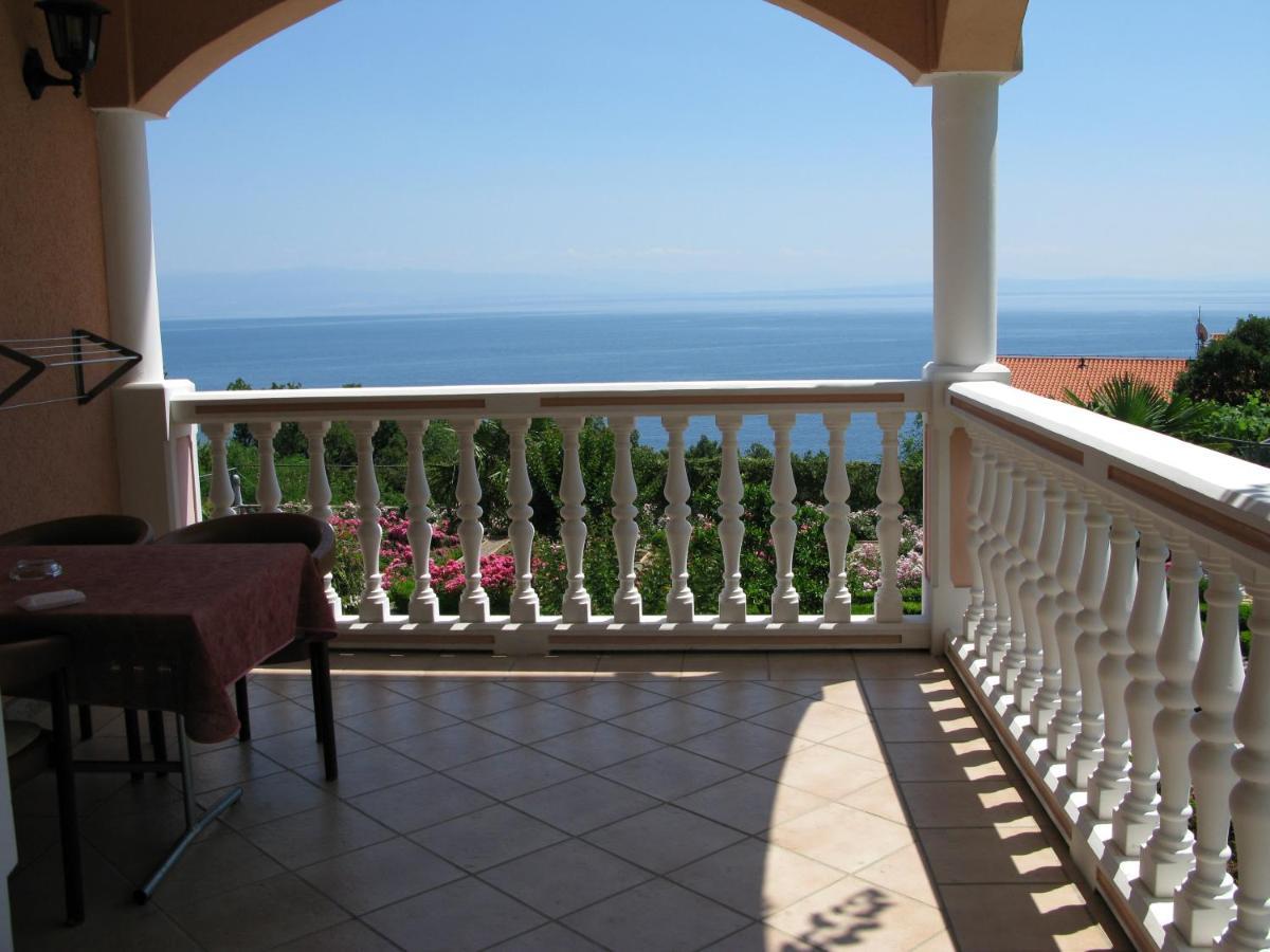 Bed And Breakfast Villa Iris Mošćenička Draga Екстериор снимка