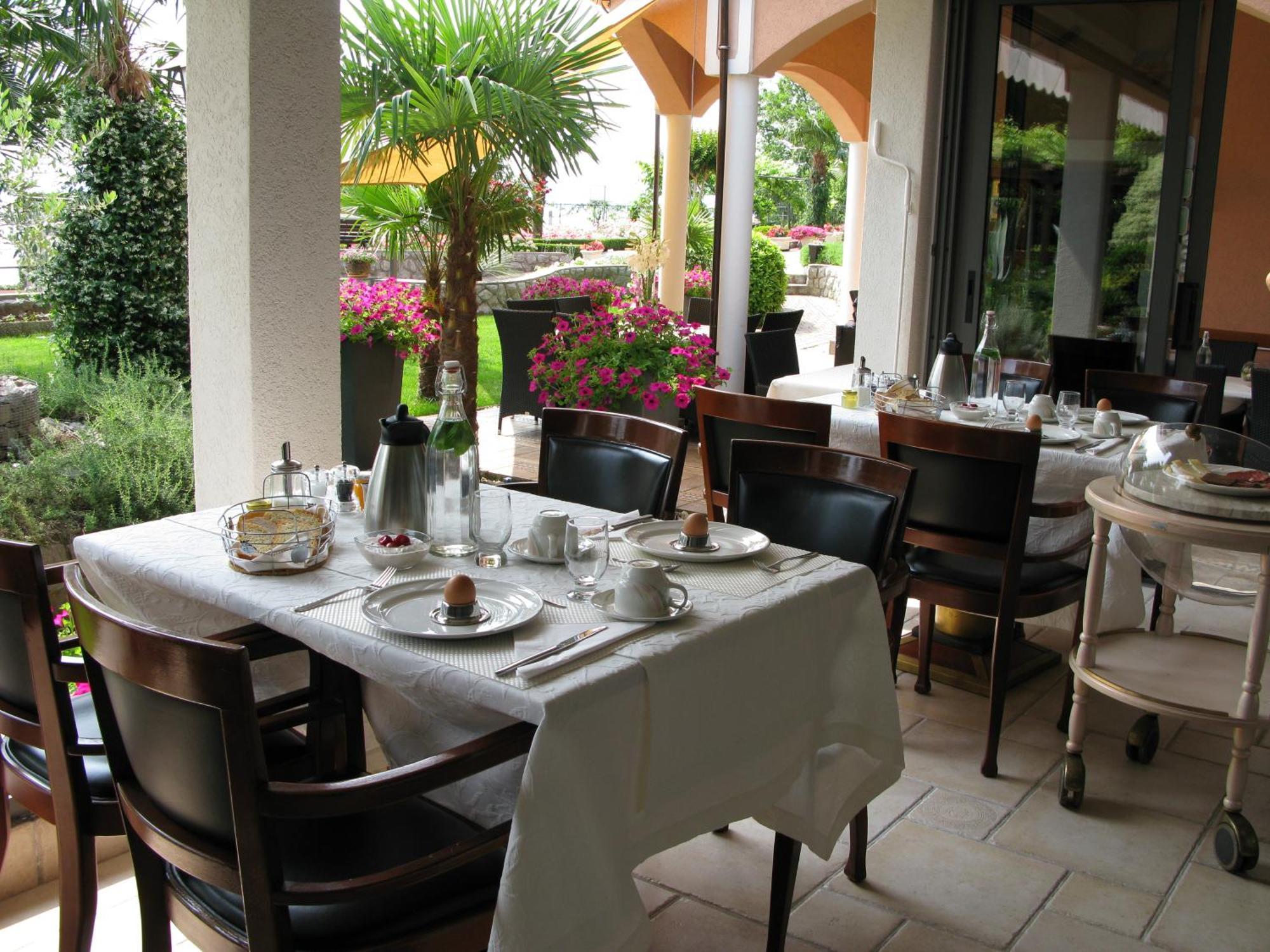Bed And Breakfast Villa Iris Mošćenička Draga Екстериор снимка