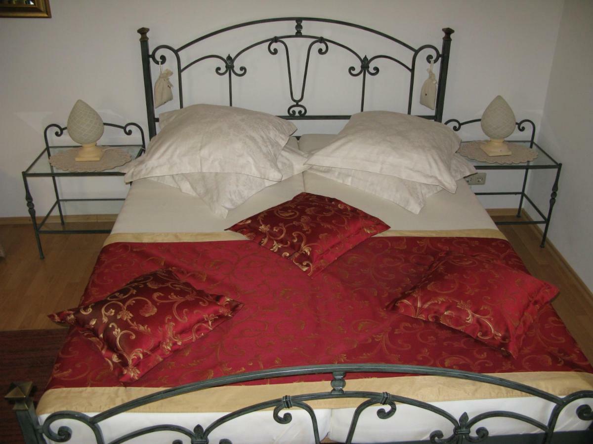 Bed And Breakfast Villa Iris Mošćenička Draga Екстериор снимка